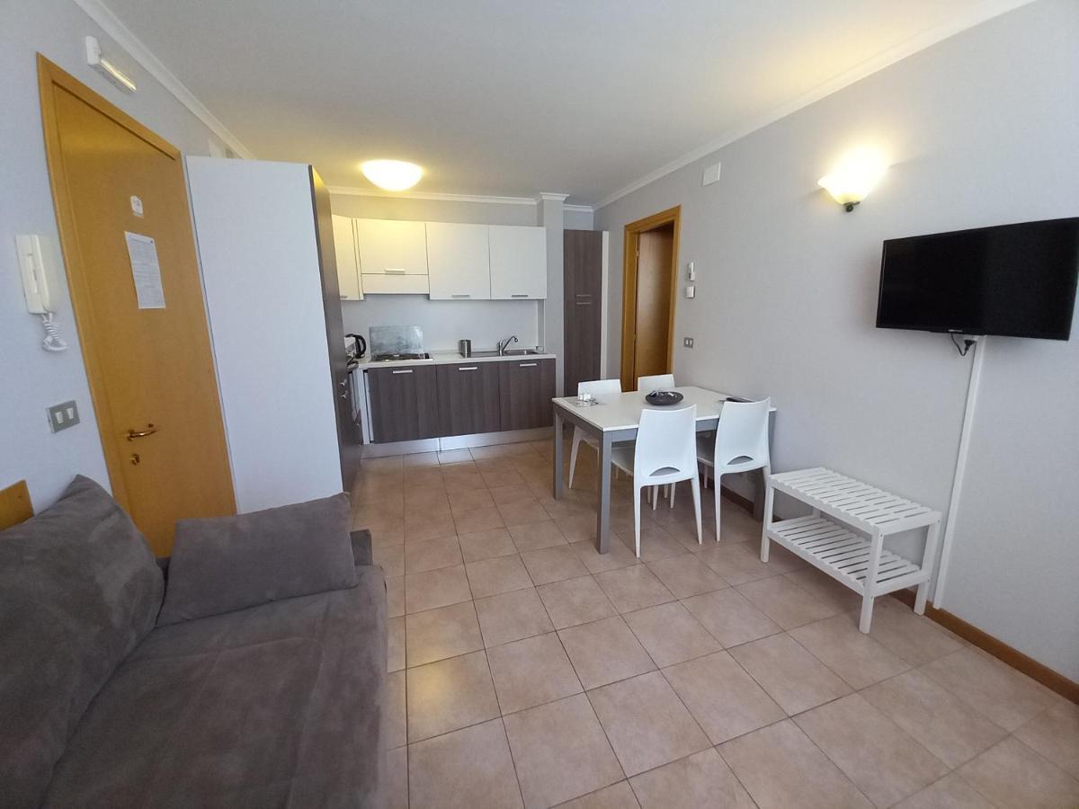 Hotel Lydia غرادو المظهر الخارجي الصورة