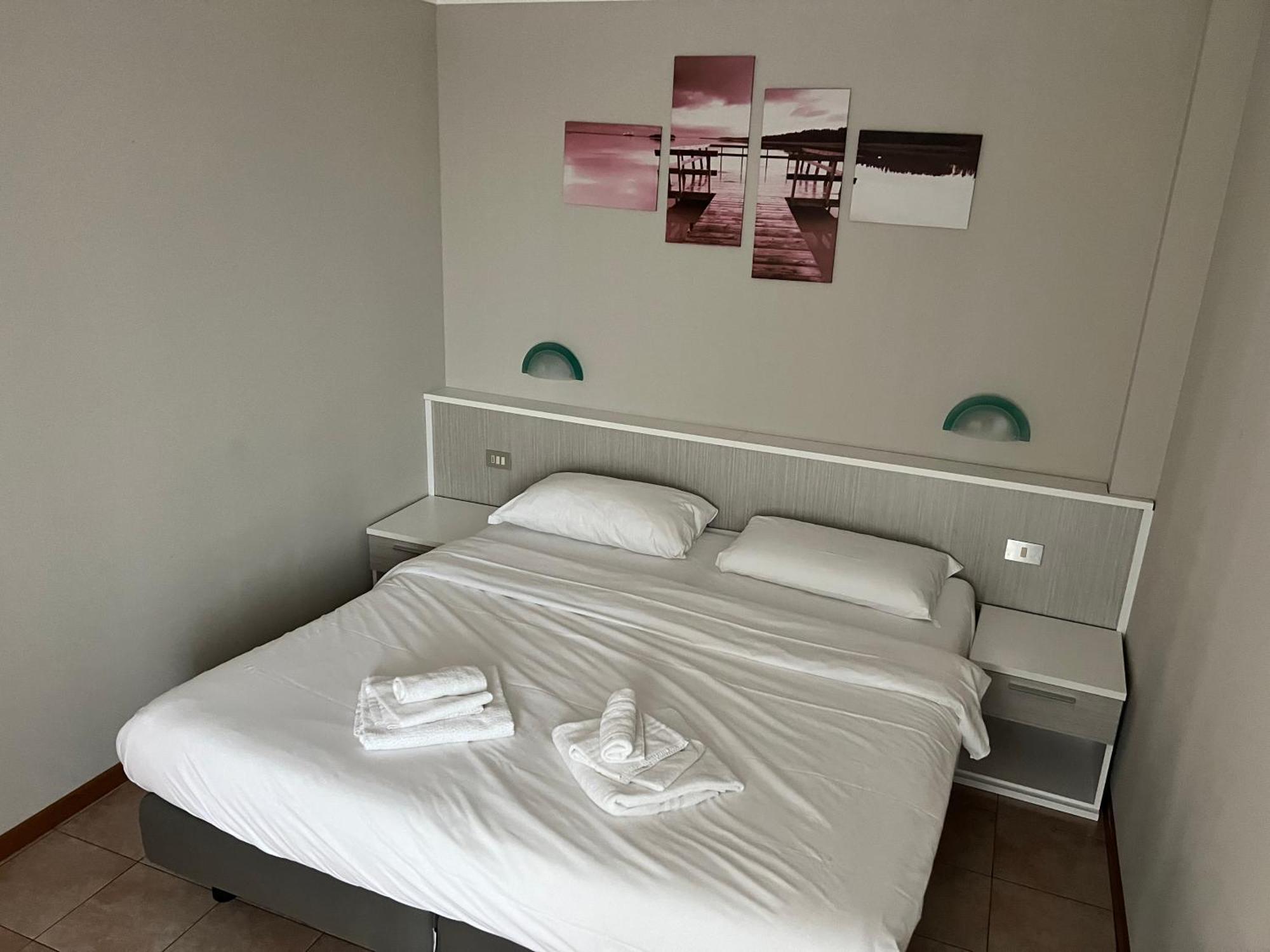 Hotel Lydia غرادو المظهر الخارجي الصورة
