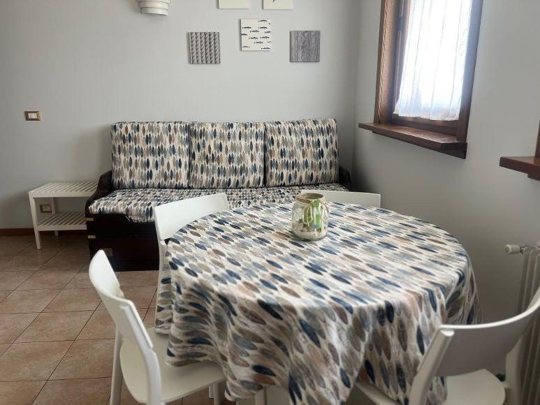 Hotel Lydia غرادو المظهر الخارجي الصورة
